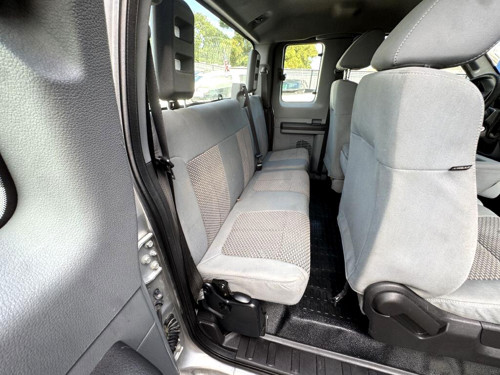 Ford F-250 SD XL SuperCab 4WD 2016