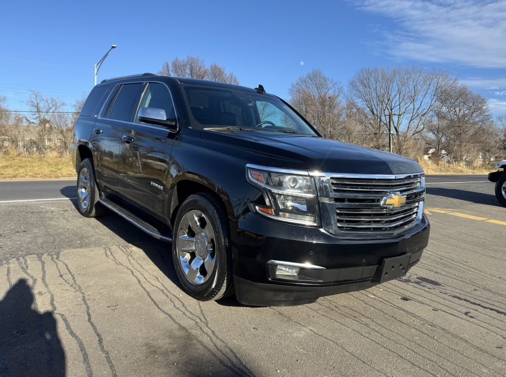 2016 Chevrolet Tahoe LTZ's photo