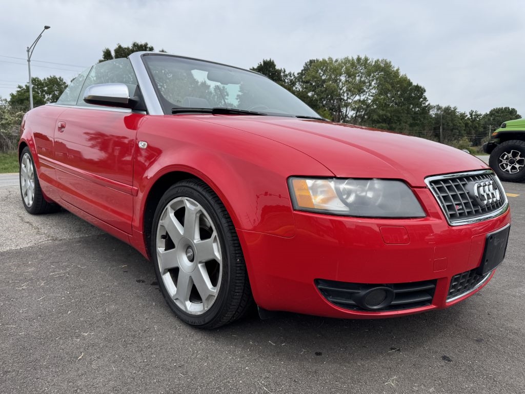 2005 Audi S4 Base photo 2