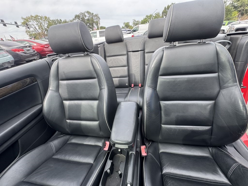 2005 Audi S4 Base photo 28