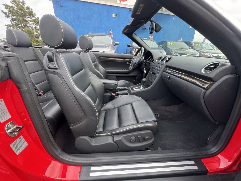2005 Audi S4 Base photo 34