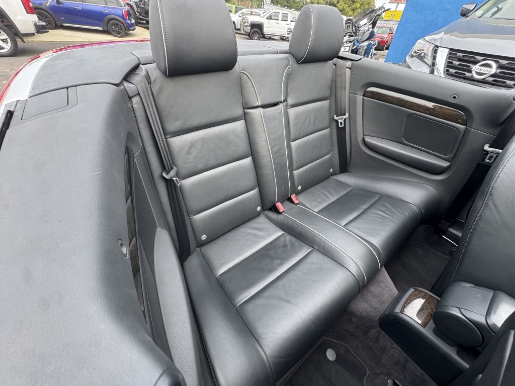2005 Audi S4 Base photo 36