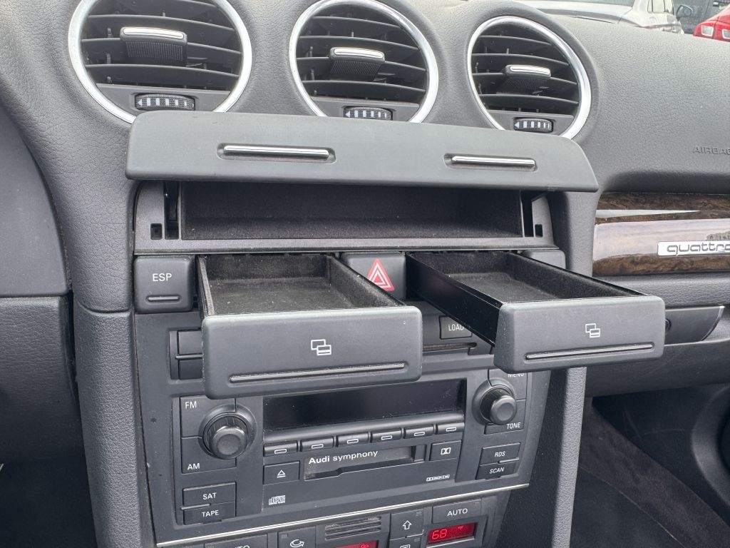 2005 Audi S4 Base photo 39
