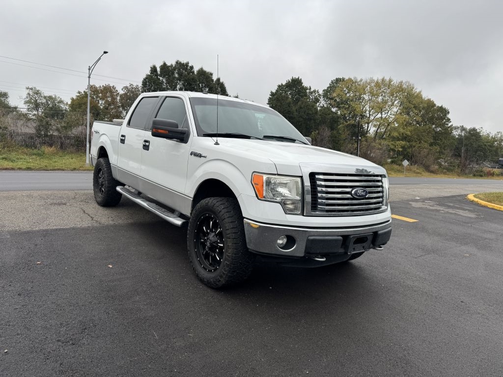 Ford F-150 XL SuperCrew 5.5-ft. Bed 4WD 2012