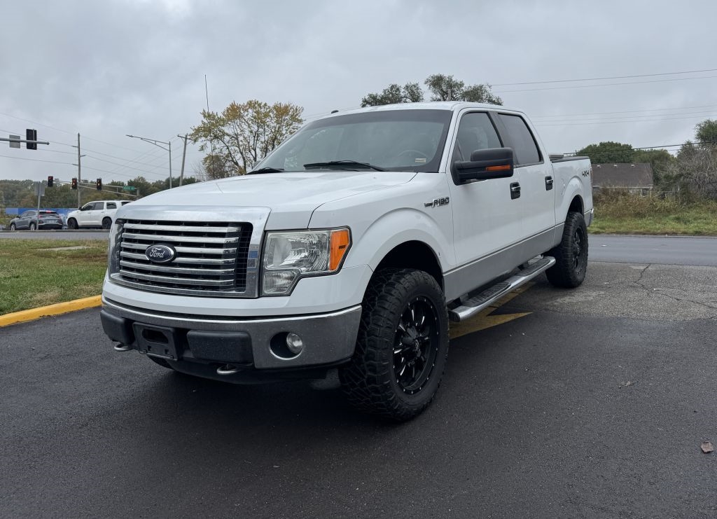 Ford F-150 XL SuperCrew 5.5-ft. Bed 4WD 2012