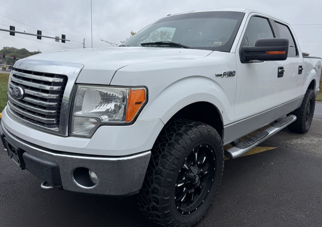 Ford F-150 XL SuperCrew 5.5-ft. Bed 4WD 2012