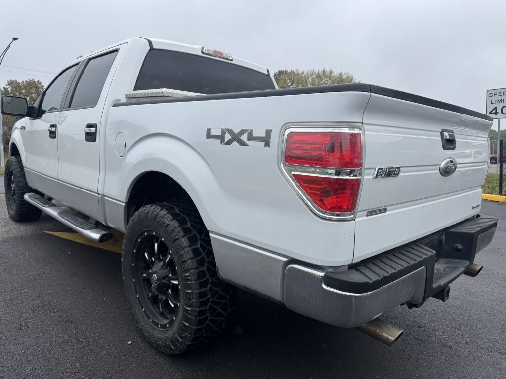 Ford F-150 XL SuperCrew 5.5-ft. Bed 4WD 2012