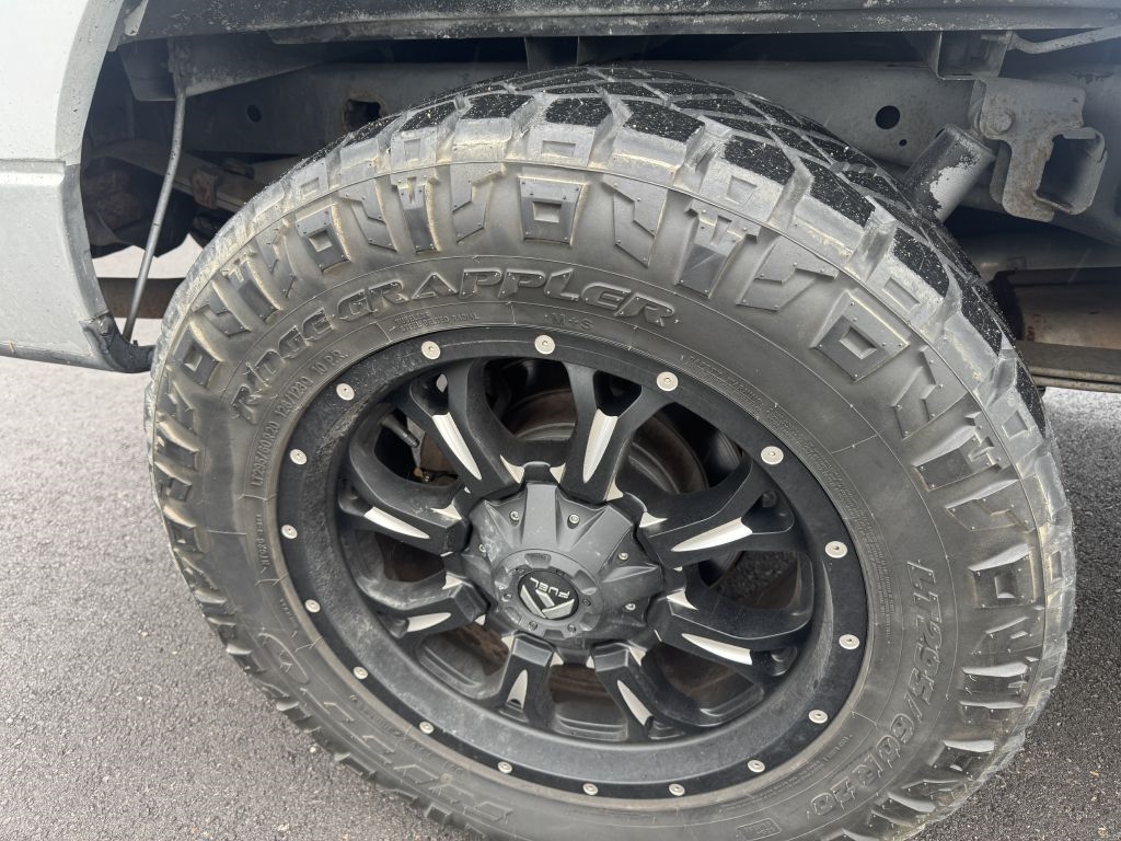 Ford F-150 XL SuperCrew 5.5-ft. Bed 4WD 2012