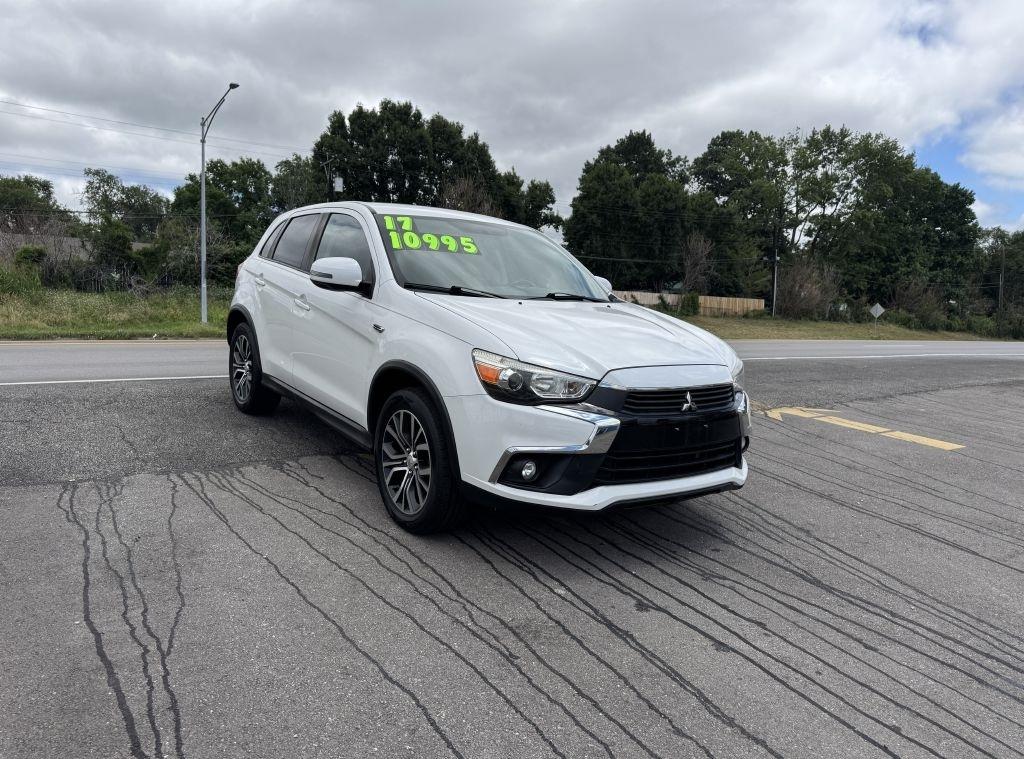 2017 Mitsubishi Outlander Sport 2.4 SE AWC CVT's photo