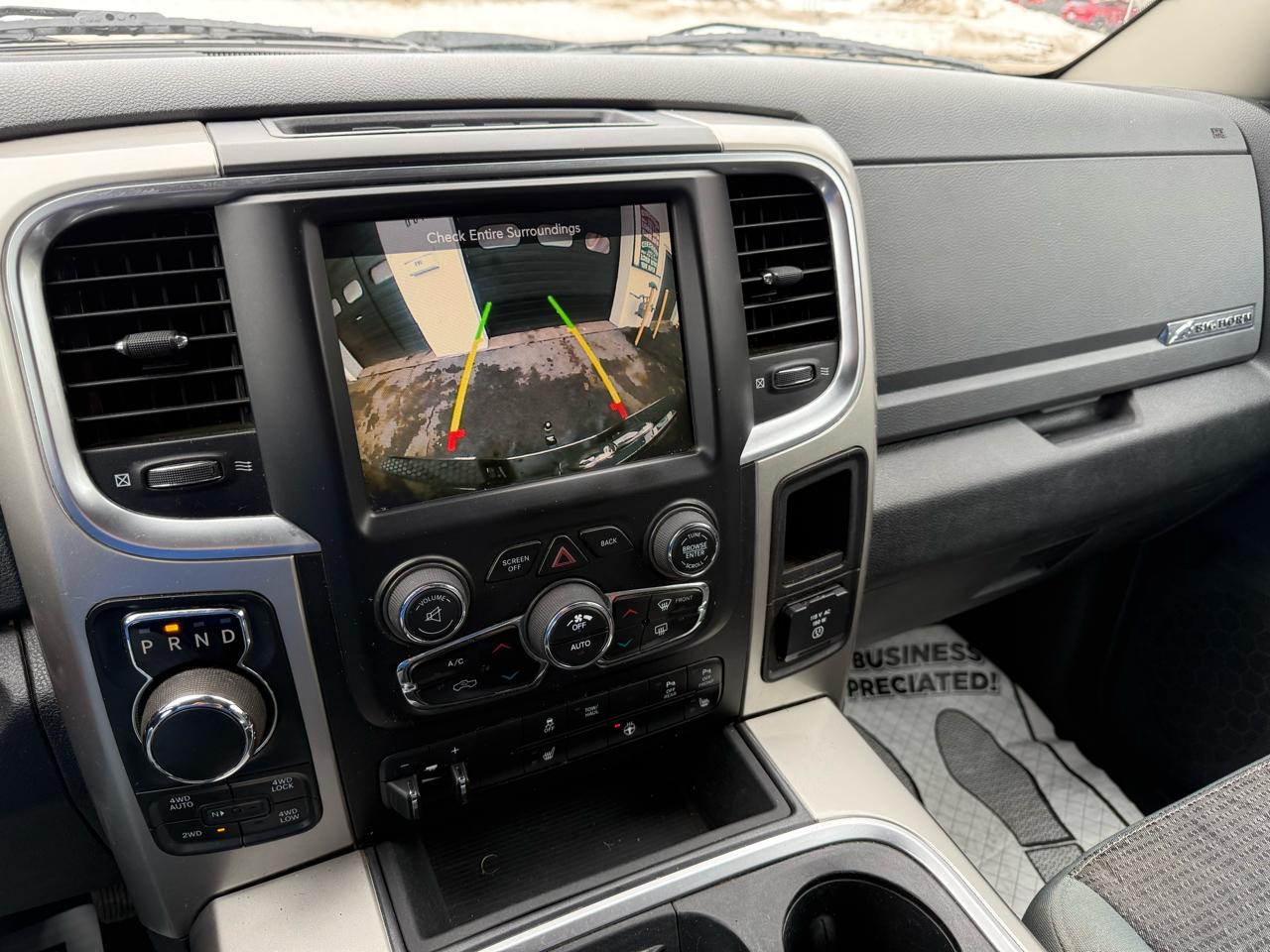 RAM 1500 Big Horn Quad Cab 4WD 2016