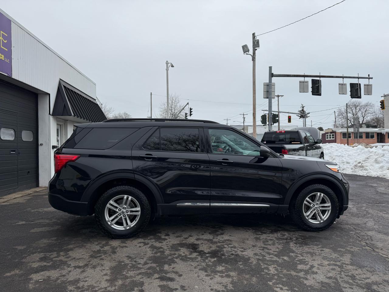Ford Explorer XLT AWD 2022