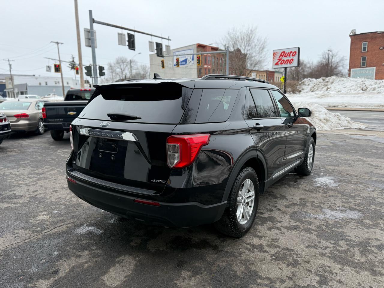 Ford Explorer XLT AWD 2022