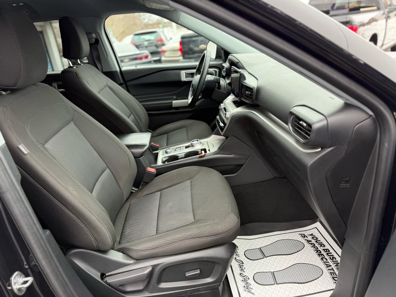 Ford Explorer XLT AWD 2022