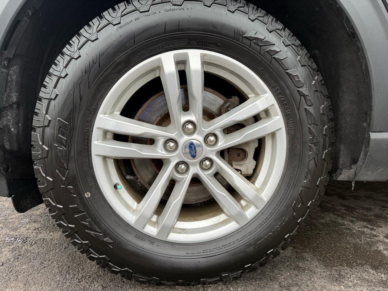 Ford Explorer XLT AWD 2022