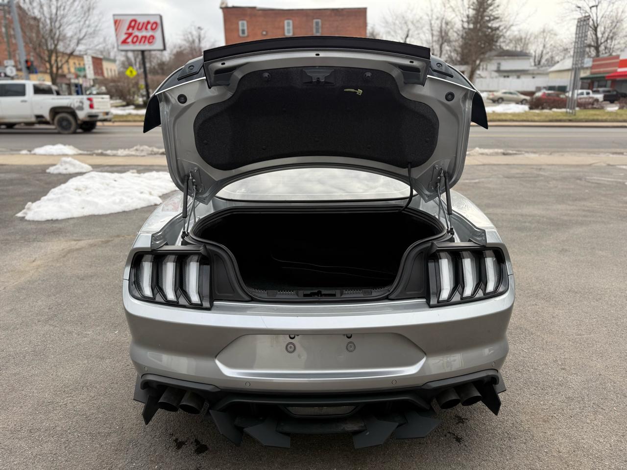 Ford Mustang GT Fastback 2021