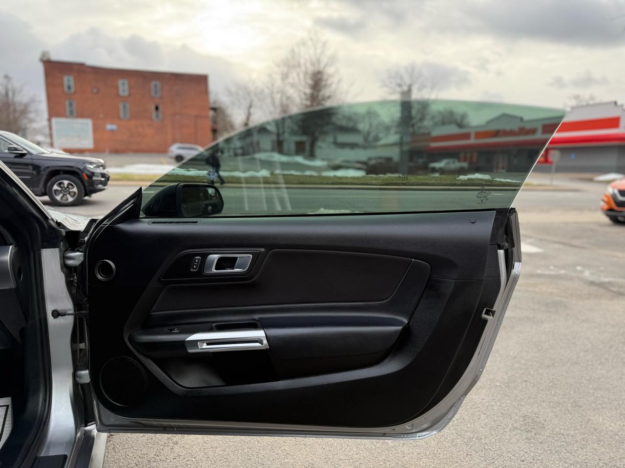 Ford Mustang GT Fastback 2021