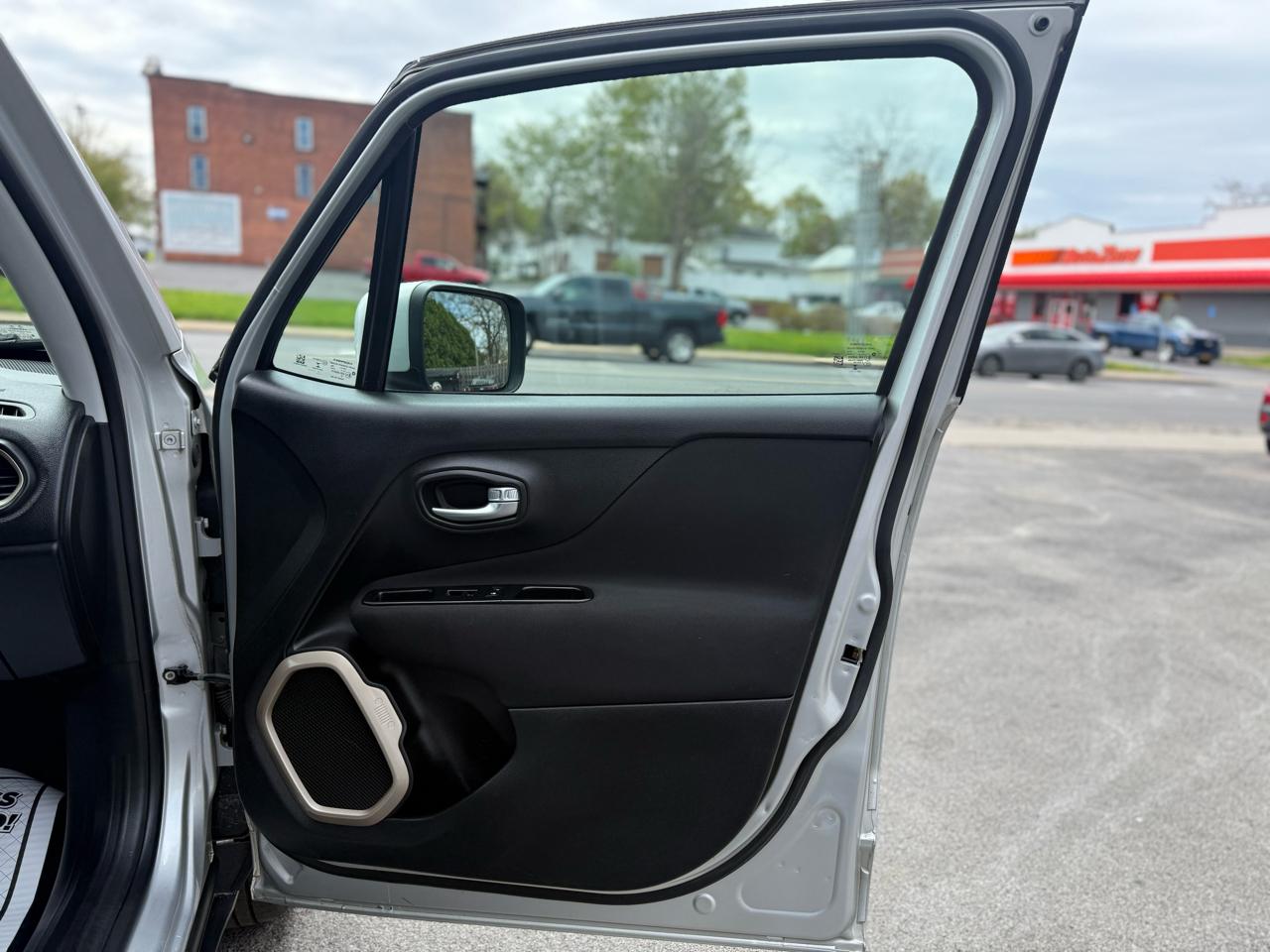 Jeep Renegade Latitude 4WD 2017