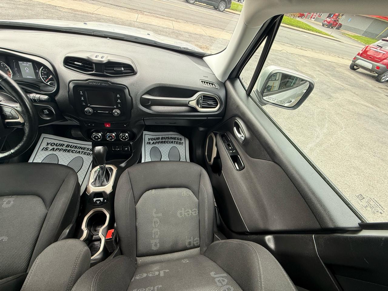 Jeep Renegade Latitude 4WD 2017