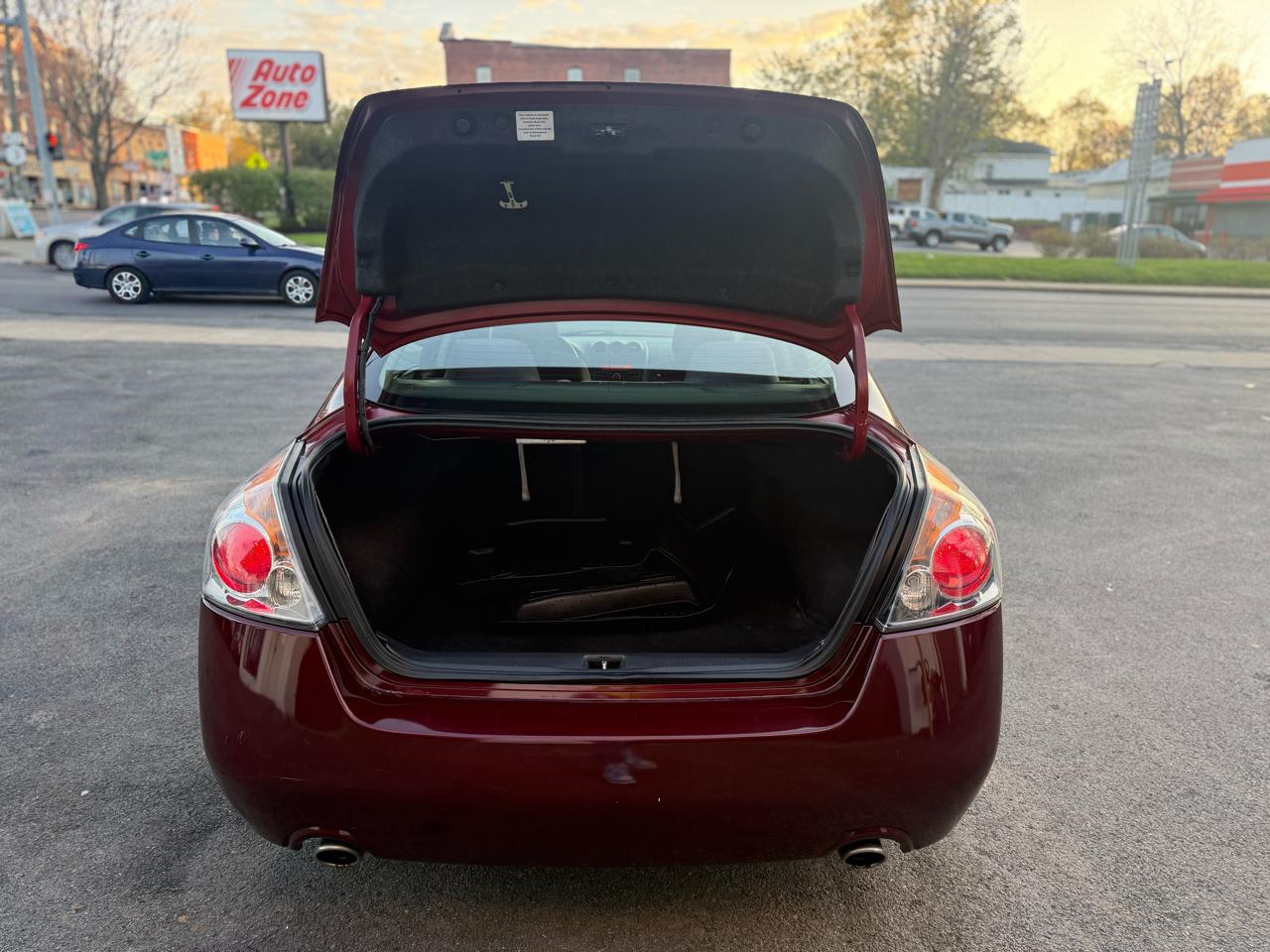 Nissan Altima 2.5 S 2012
