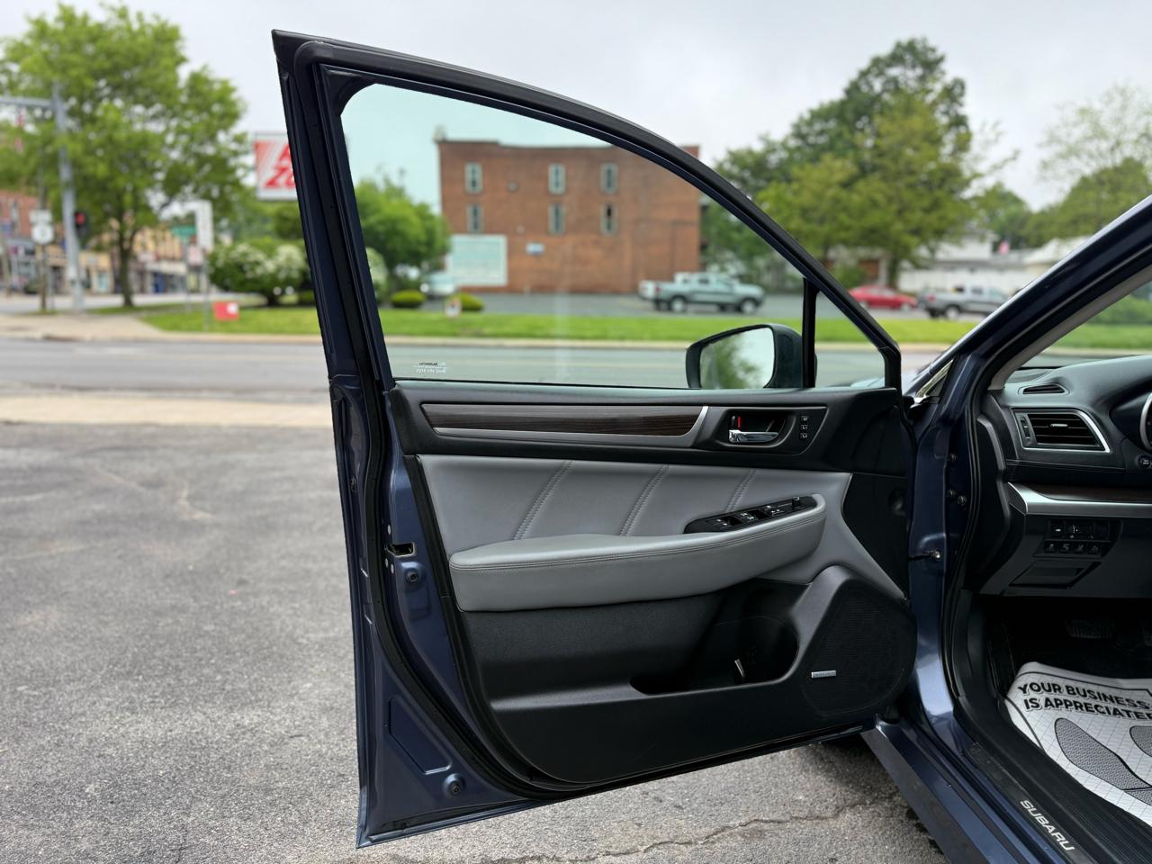 Subaru Legacy 2.5i Limited 2018