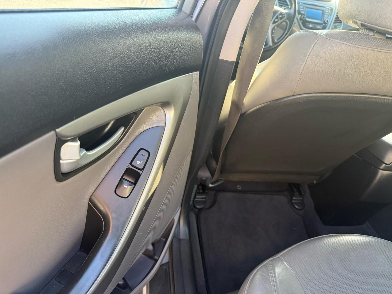 Hyundai Elantra Limited 2015