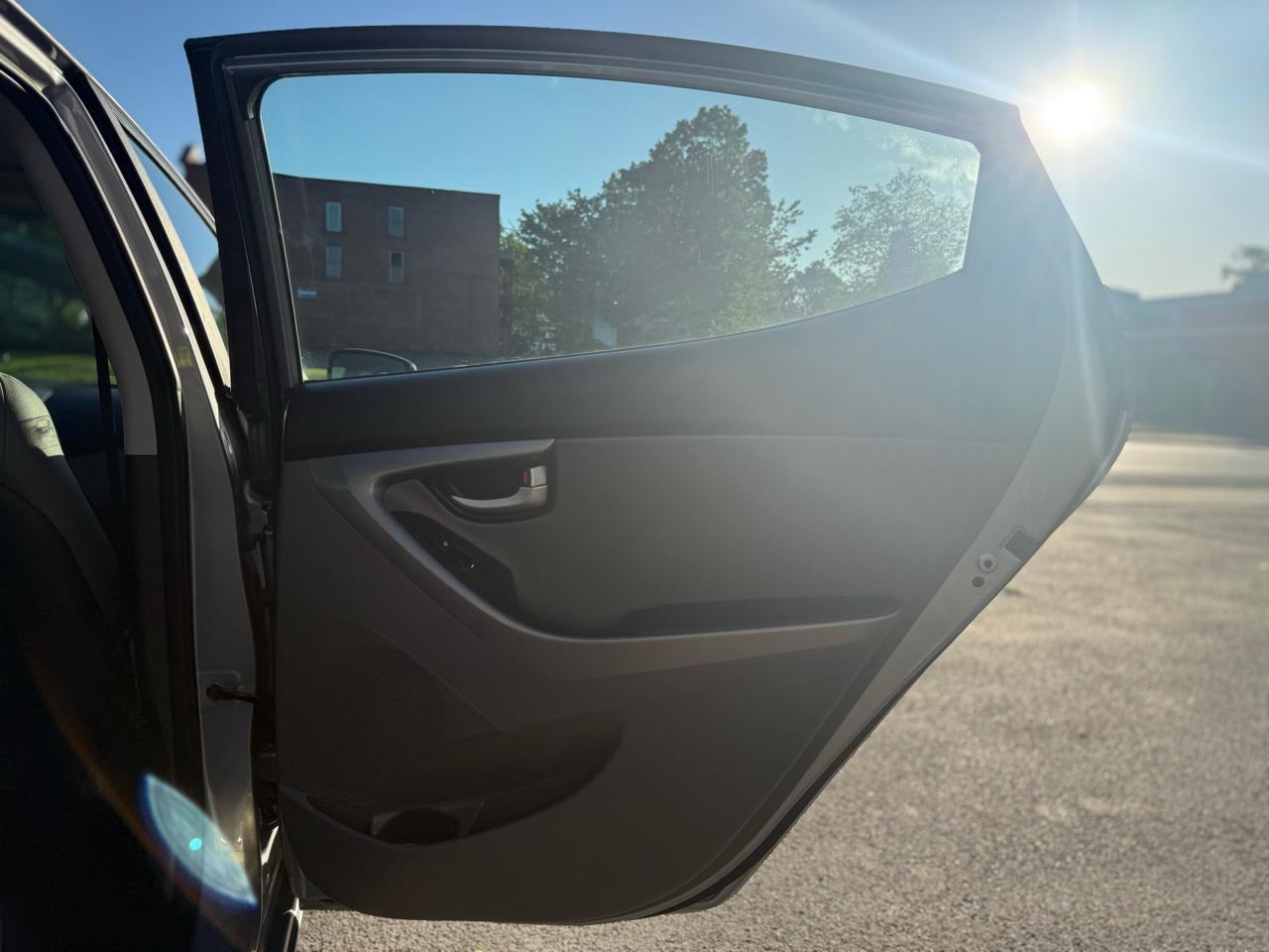 Hyundai Elantra Limited 2015