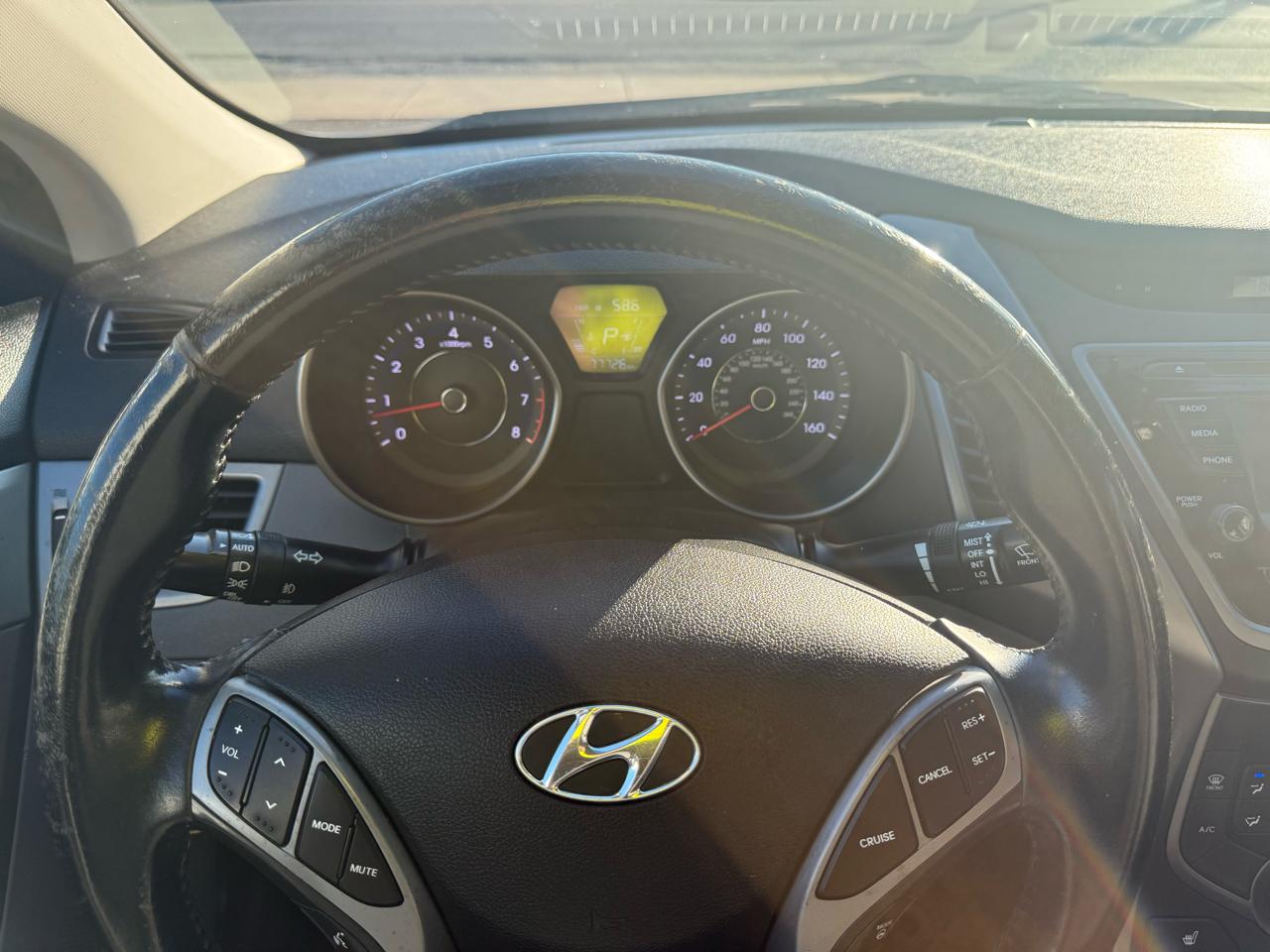 Hyundai Elantra Limited 2015