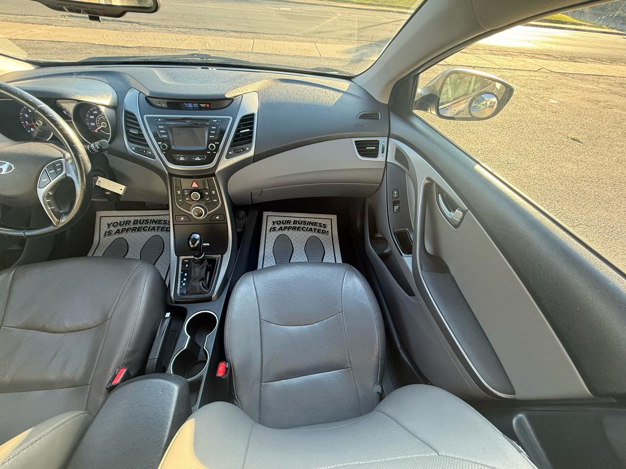 Hyundai Elantra Limited 2015