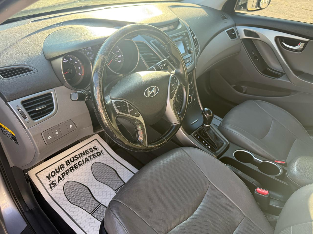 Hyundai Elantra Limited 2015