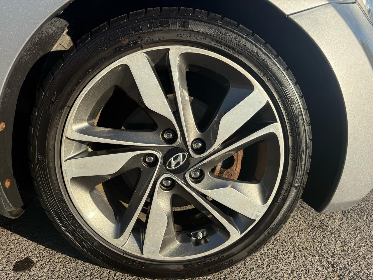 Hyundai Elantra Limited 2015