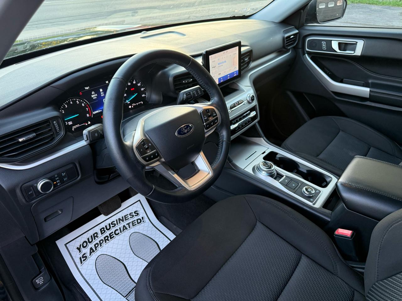 Ford Explorer XLT 4WD 2022