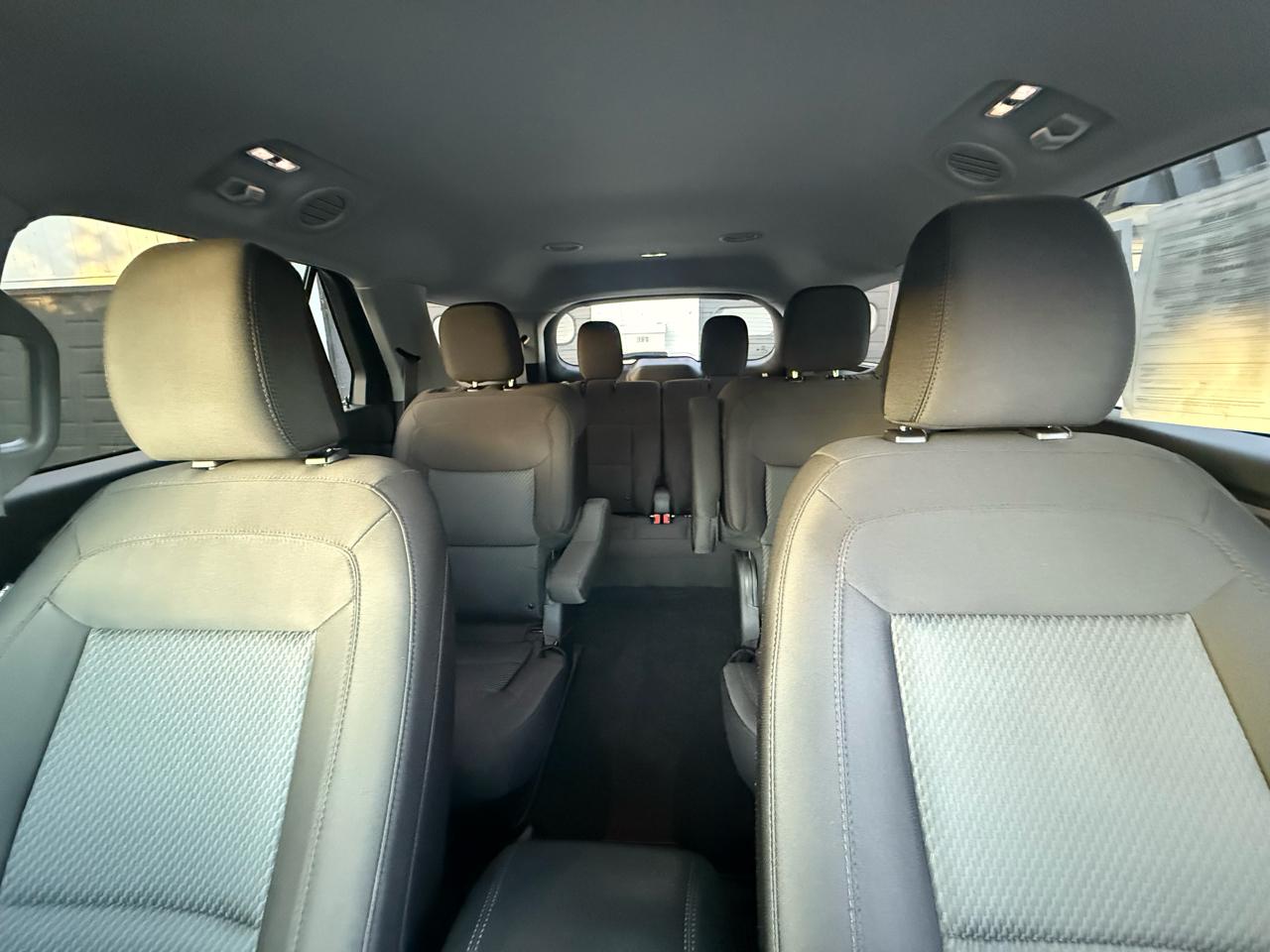 Ford Explorer XLT 4WD 2022