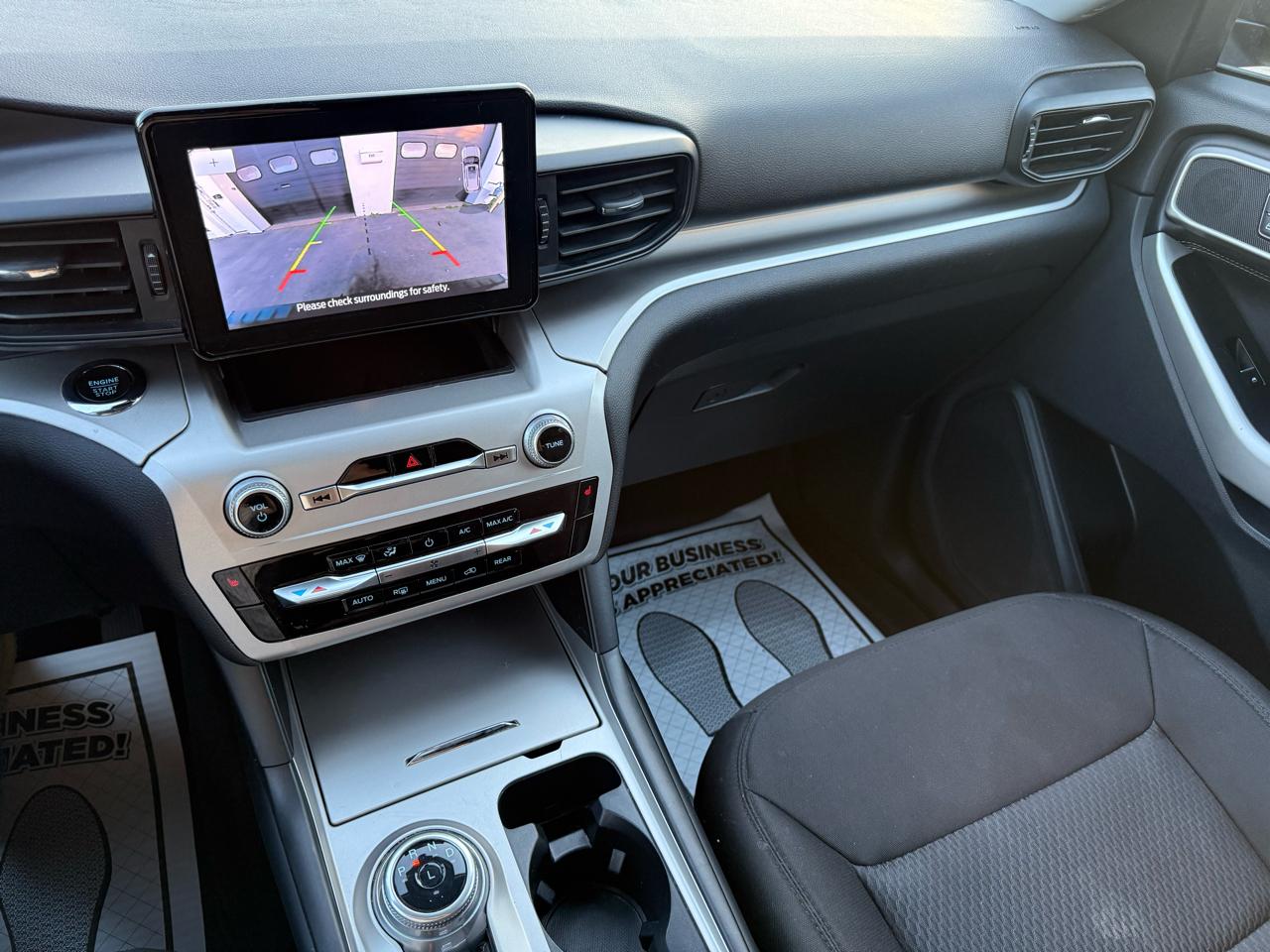 Ford Explorer XLT 4WD 2022
