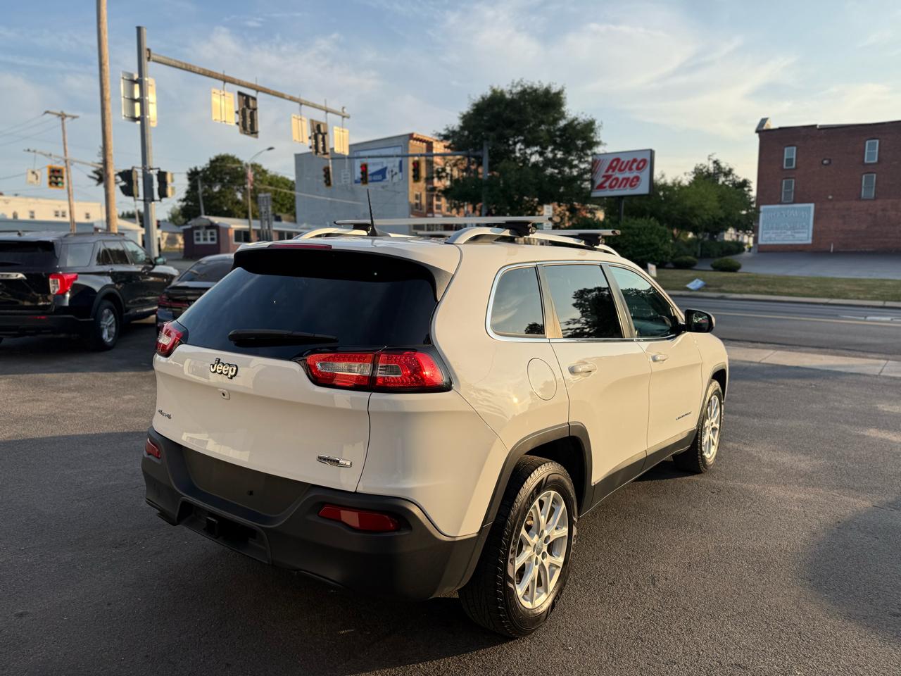 Jeep Cherokee Latitude 4WD 2016