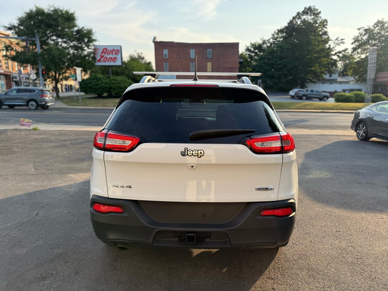 Jeep Cherokee Latitude 4WD 2016