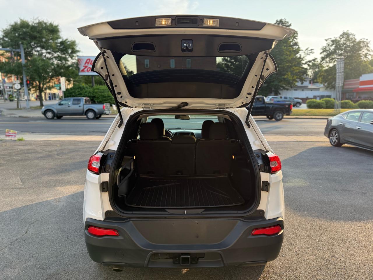 Jeep Cherokee Latitude 4WD 2016