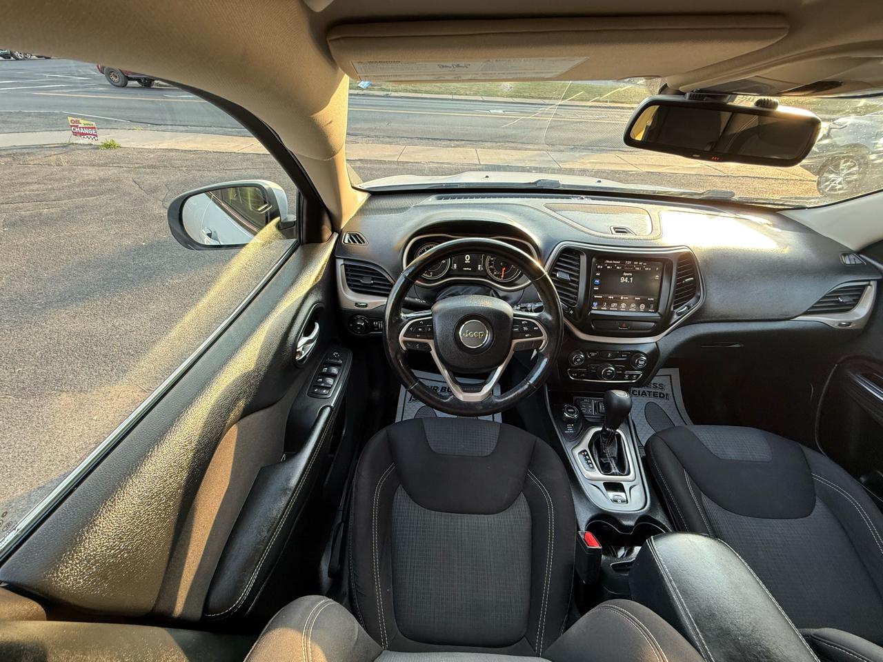 Jeep Cherokee Latitude 4WD 2016
