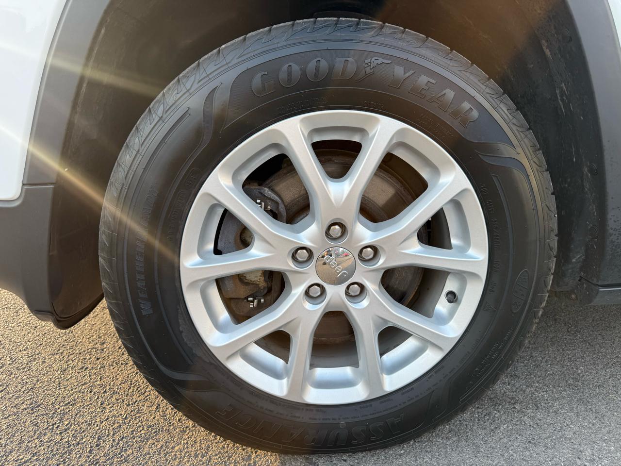 Jeep Cherokee Latitude 4WD 2016