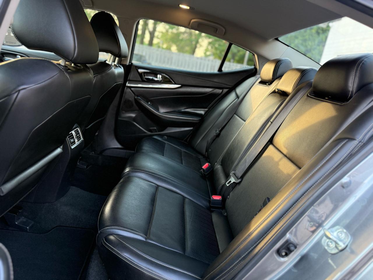 Nissan Maxima 3.5 SV 2020