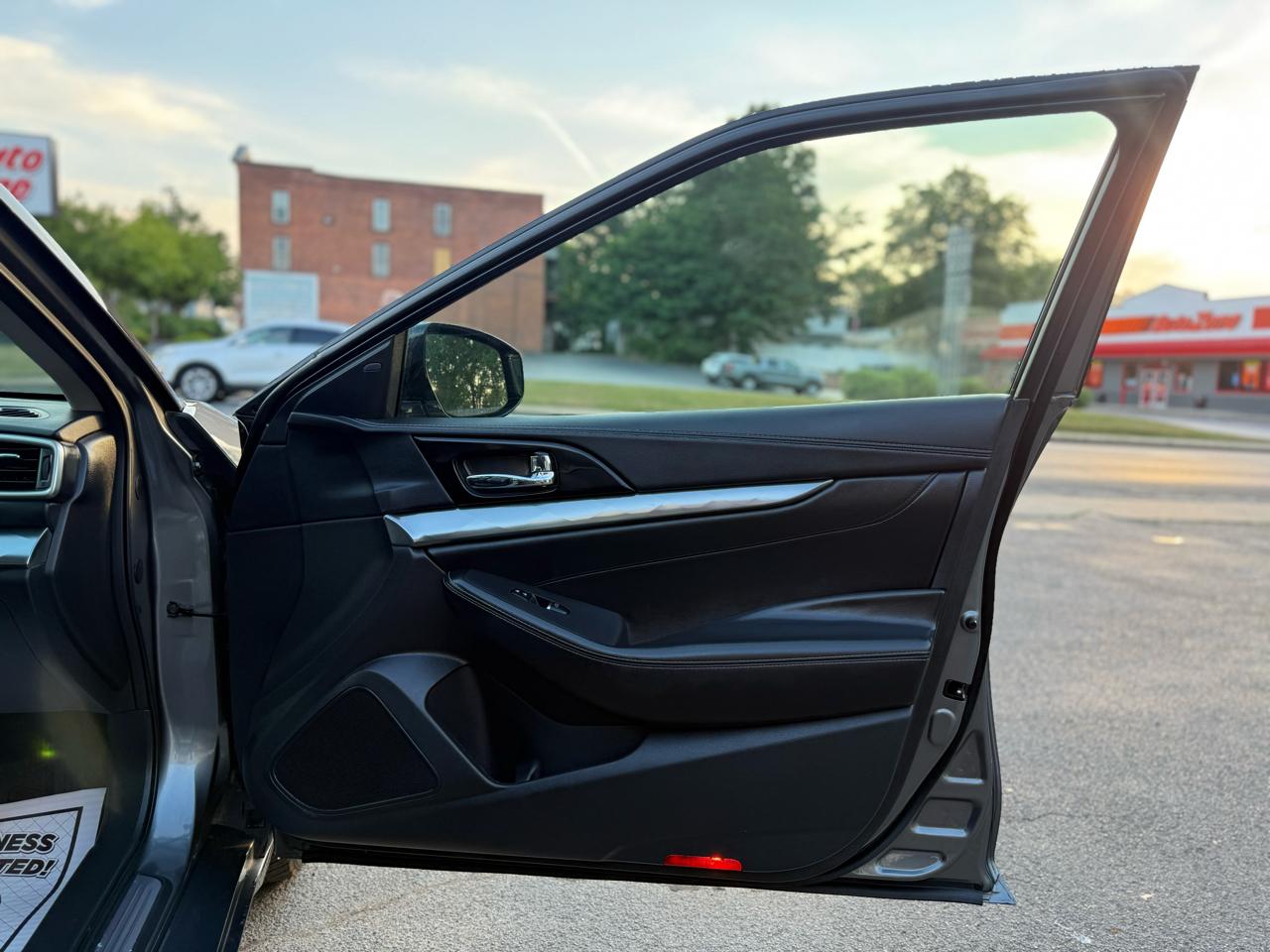 Nissan Maxima 3.5 SV 2020