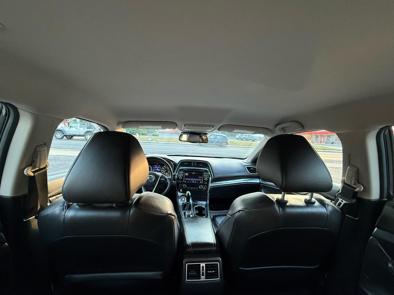 Nissan Maxima 3.5 SV 2020