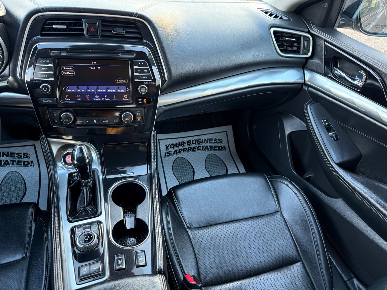 Nissan Maxima 3.5 SV 2020