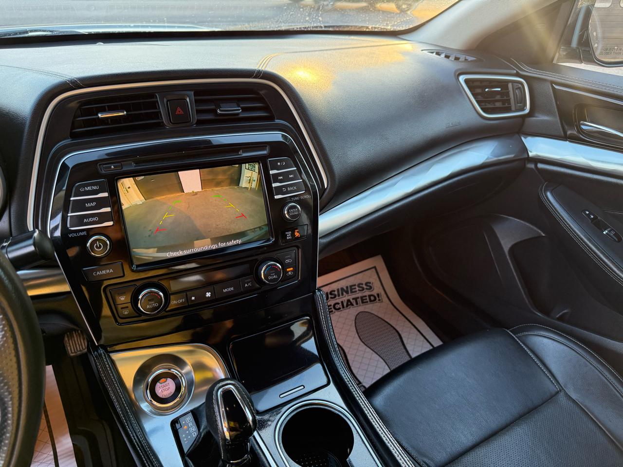 Nissan Maxima 3.5 SV 2020