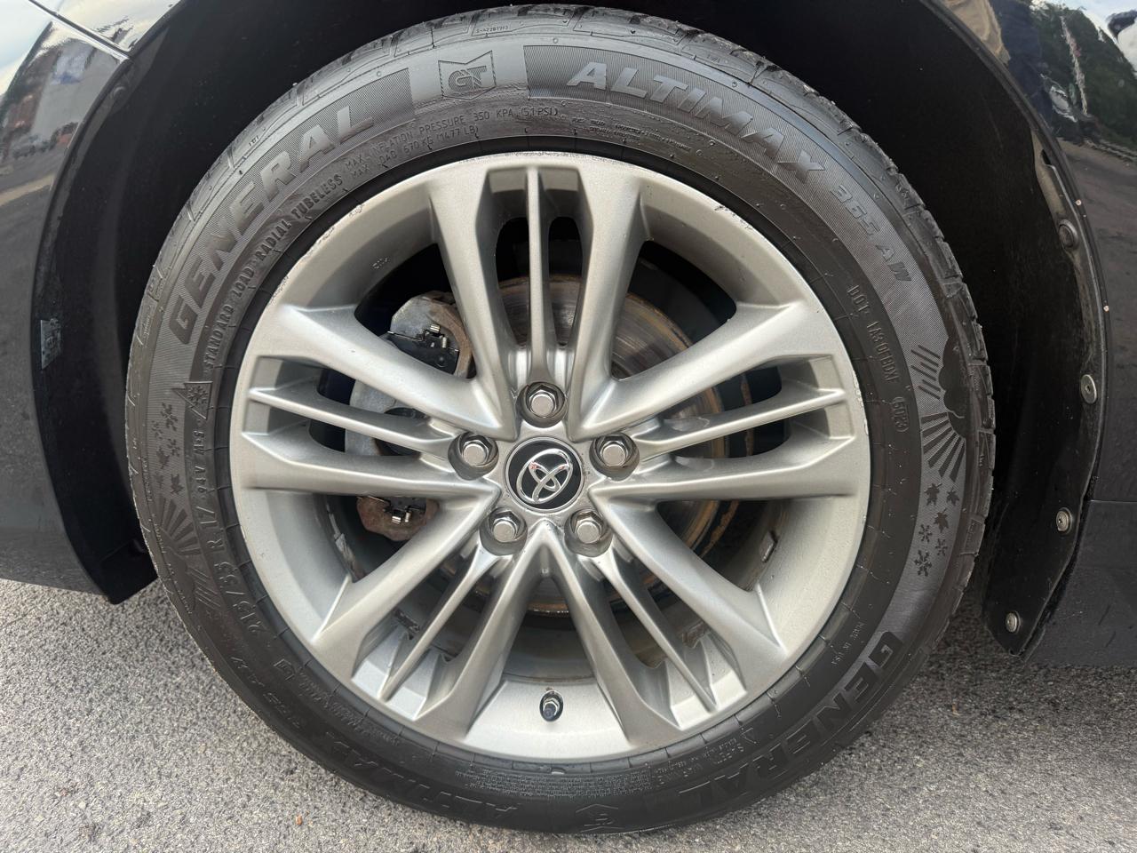 Toyota Camry SE 2016
