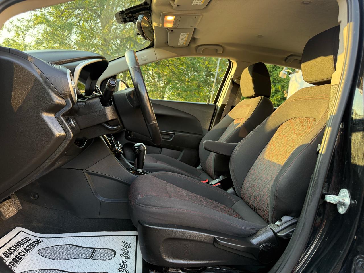 Chevrolet Sonic LT 2020