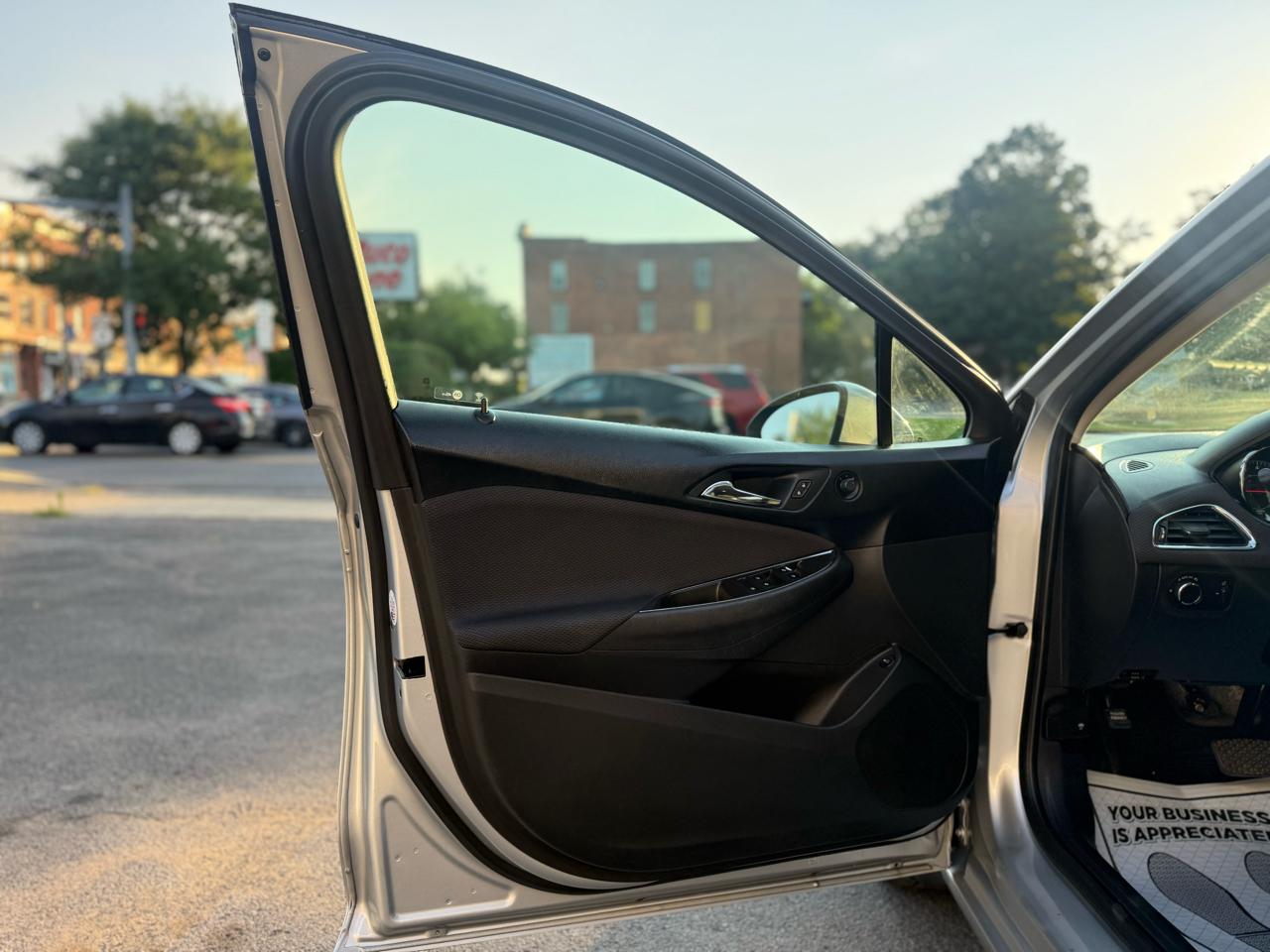 Chevrolet Cruze LT Auto 2017