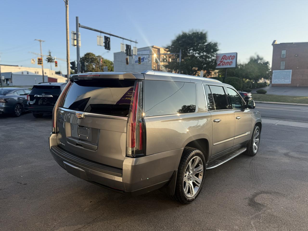 Cadillac Escalade ESV Luxury 4WD 2020
