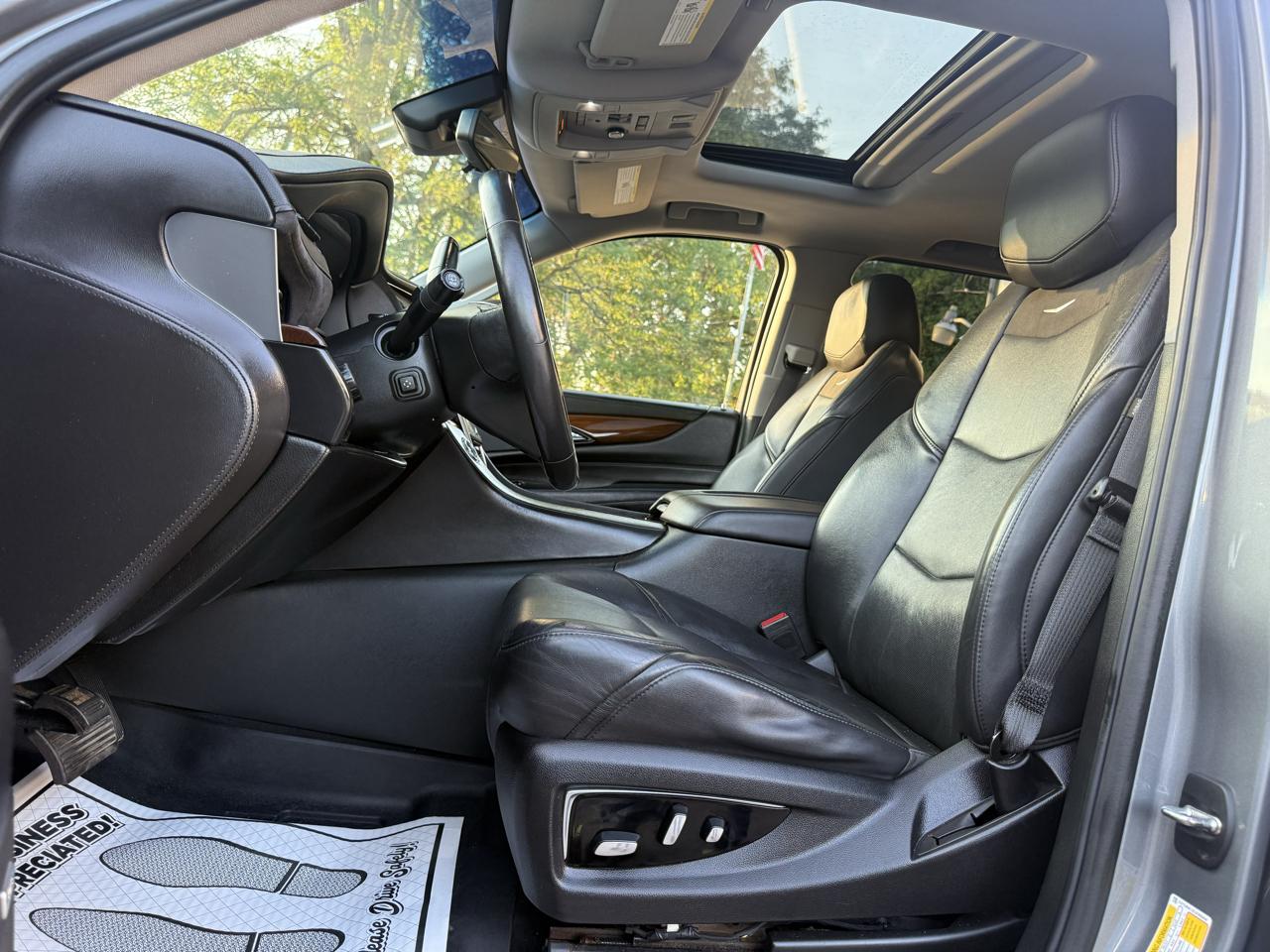 Cadillac Escalade ESV Luxury 4WD 2020
