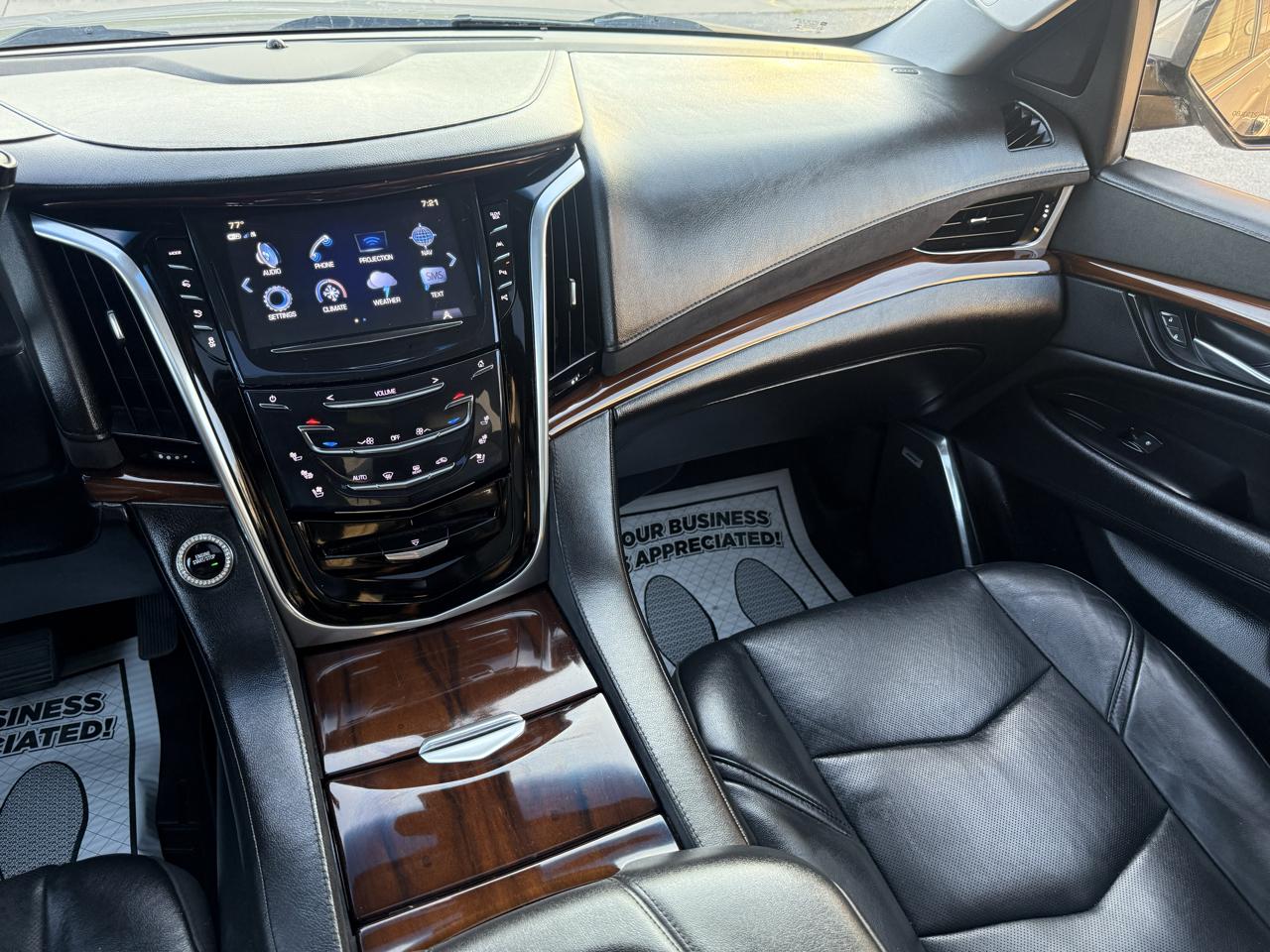 Cadillac Escalade ESV Luxury 4WD 2020