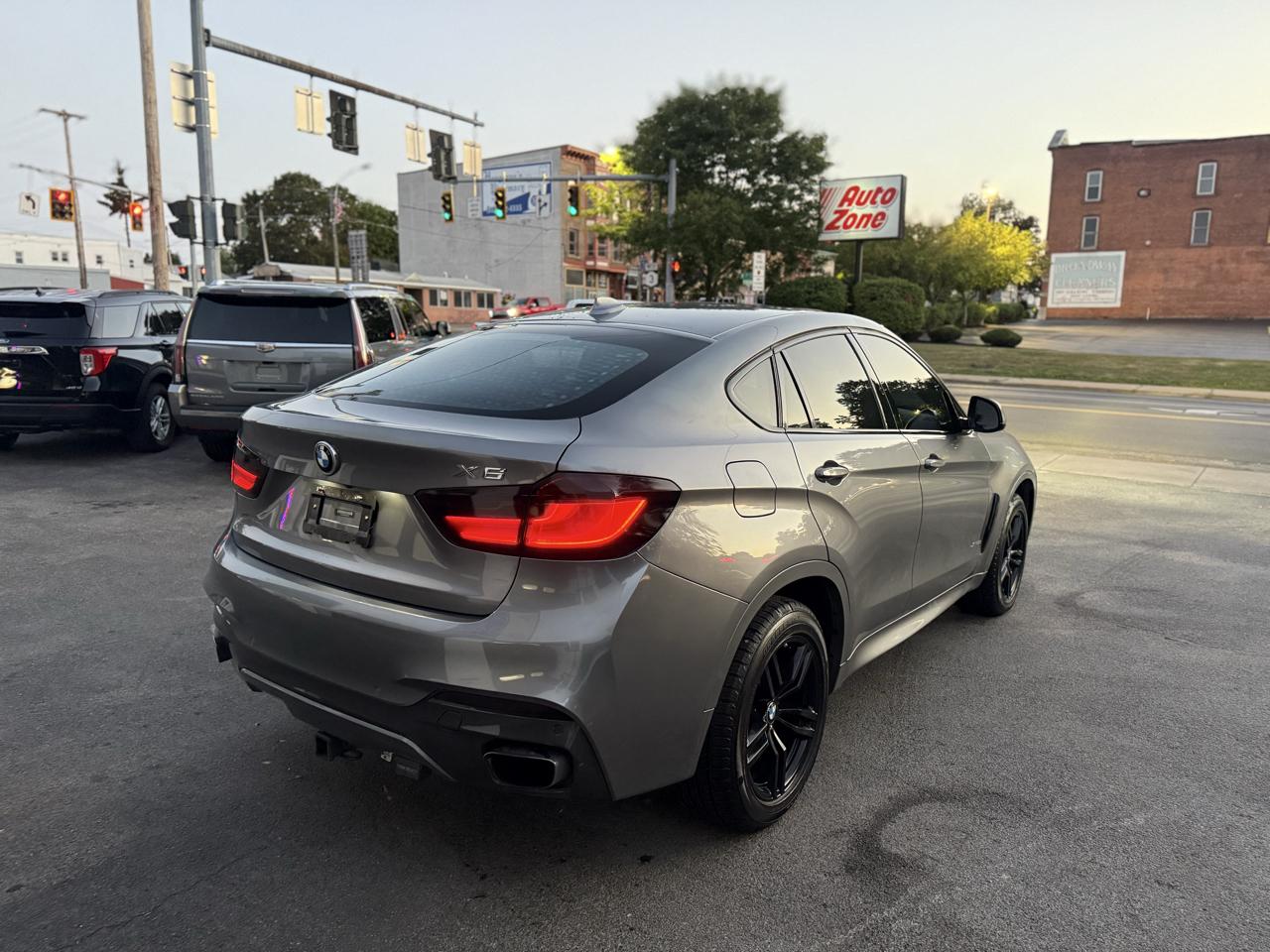 BMW X6 xDrive50i 2017